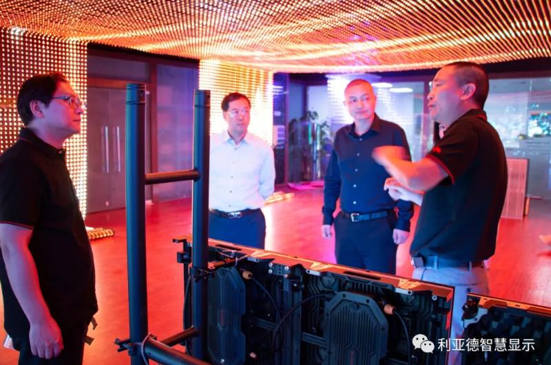 首页|NG大舞台,有梦你就来