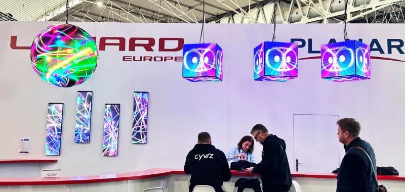 首页|NG大舞台,有梦你就来