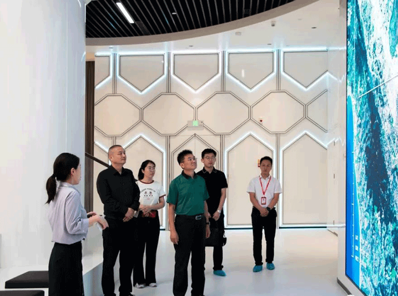 首页|NG大舞台,有梦你就来