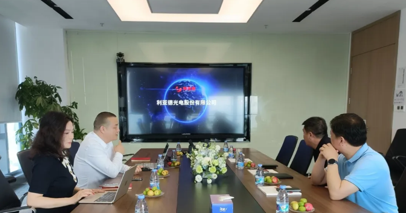 首页|NG大舞台,有梦你就来