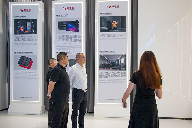 首页|NG大舞台,有梦你就来