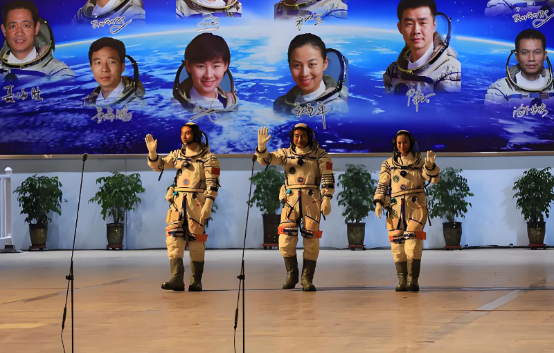 首页|NG大舞台,有梦你就来